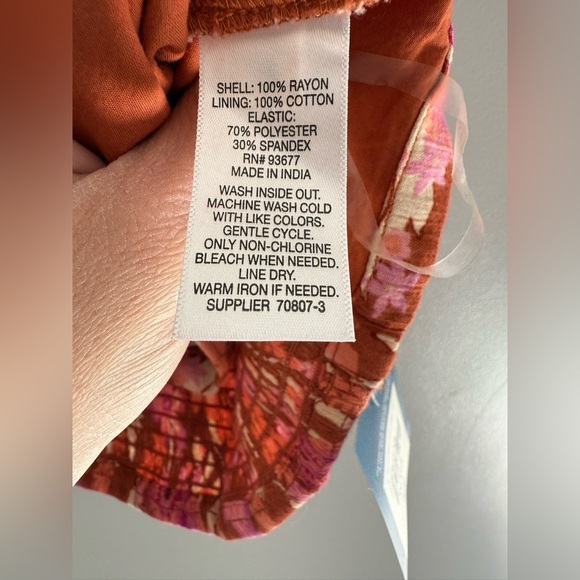 Arizona Jean Co Womens Red Floral Gauze Spaghetti Strap Smocked Crop Top XXL New - Picture 4 of 7